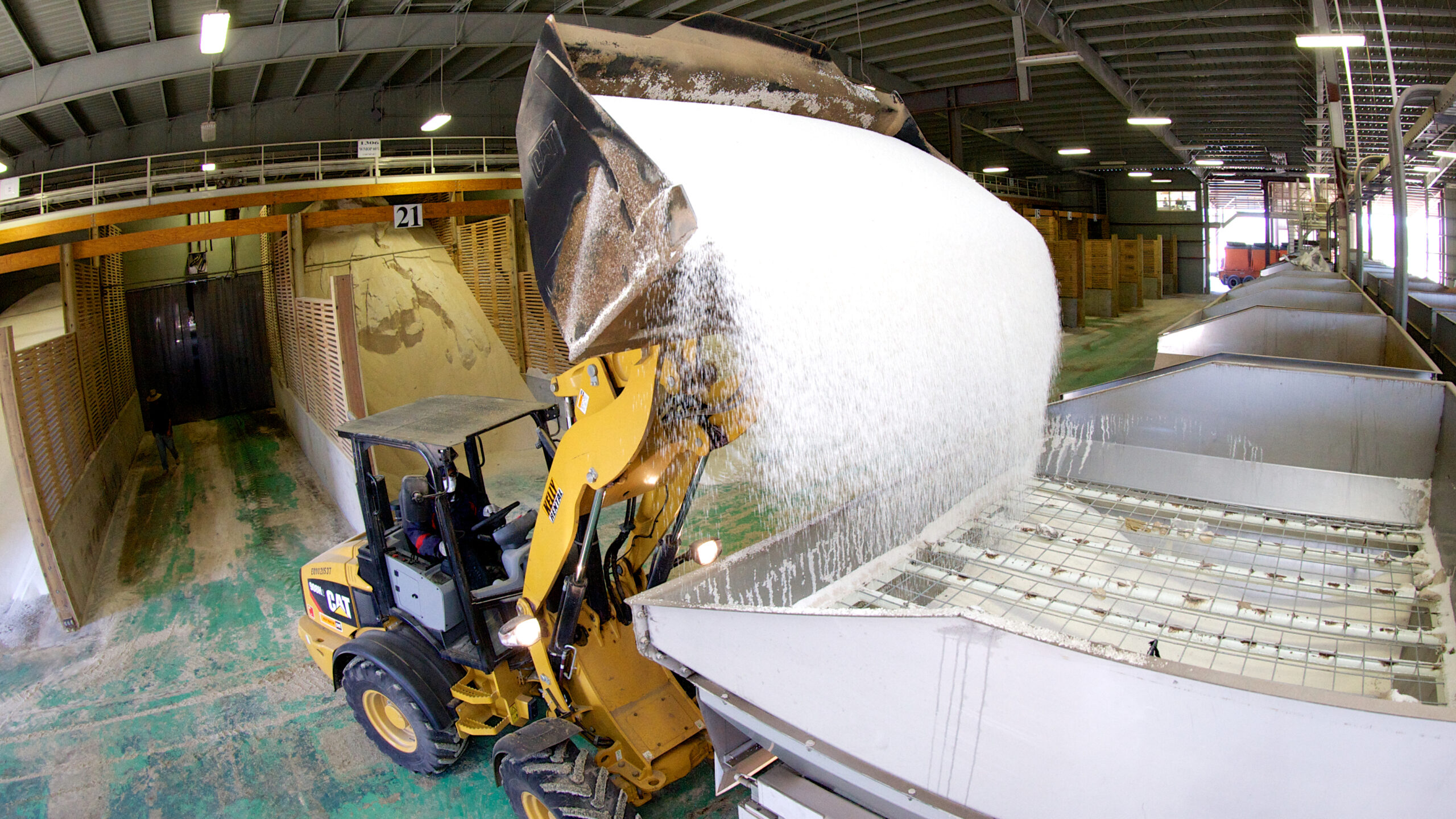 Howard Fertilizer dry fertilizer warehouse